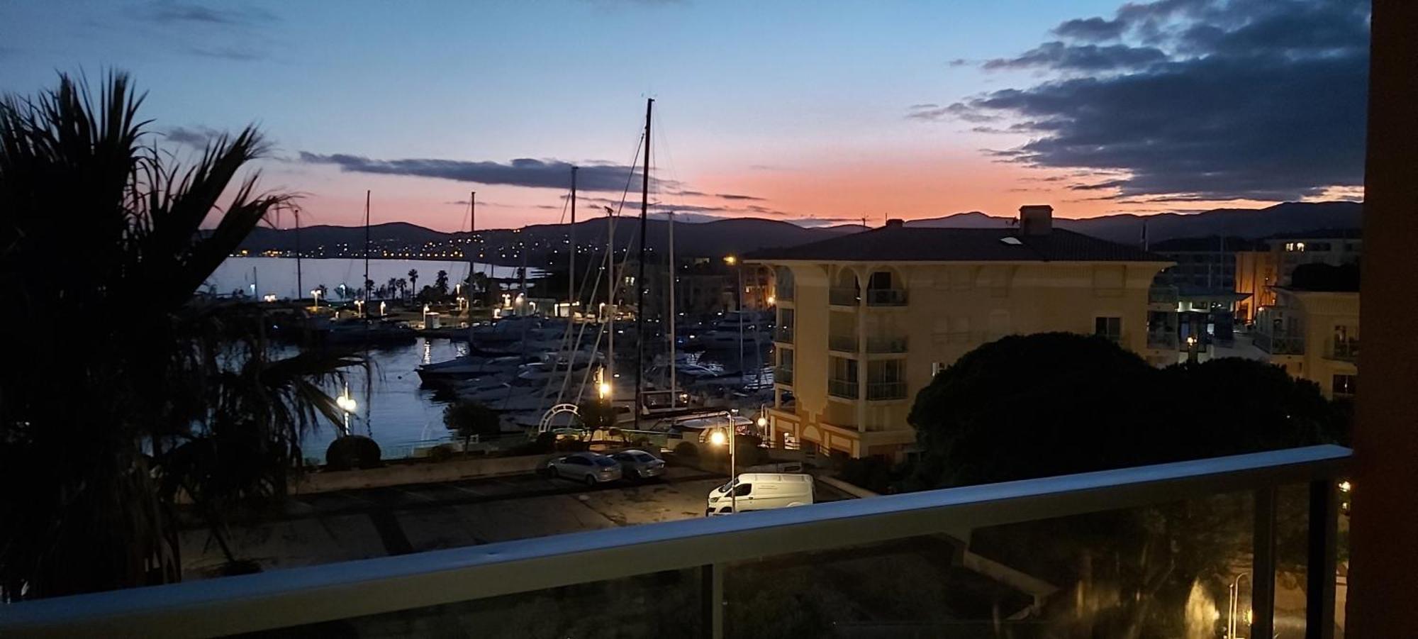 Sublime Vue Mer,Parking,Wifi Fréjus Εξωτερικό φωτογραφία